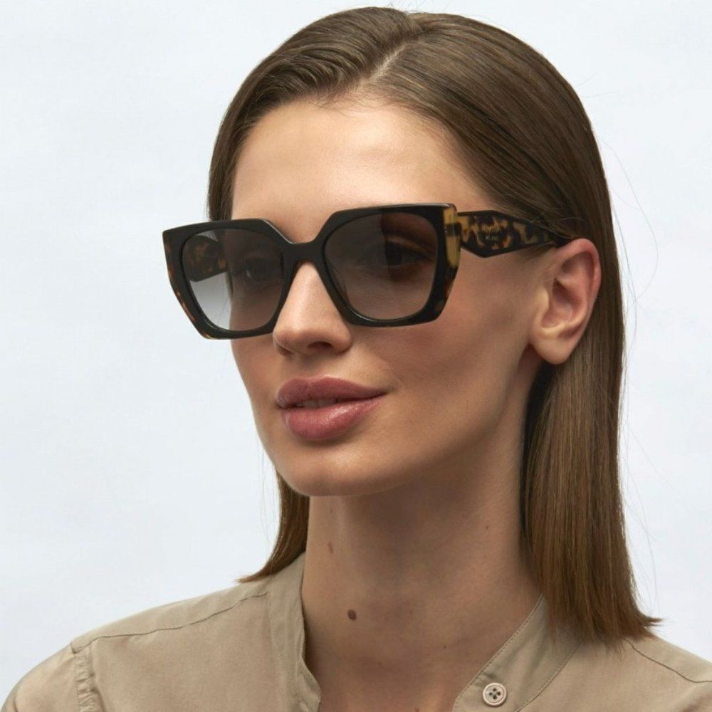 NEW Prada PR15WS 3890A7 Black Tortoise Dark Gray Gradient Square Women Sunglasse - Picture 1 of 9
